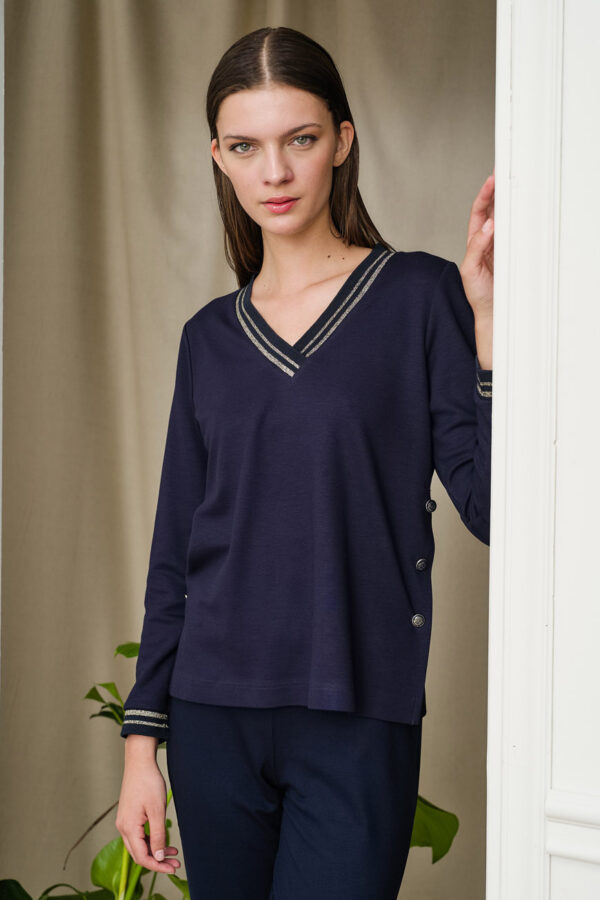 Ve blouse with side logo buttons