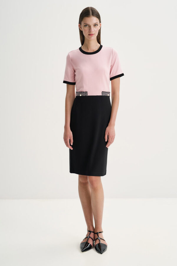 Contrast dress with pearls