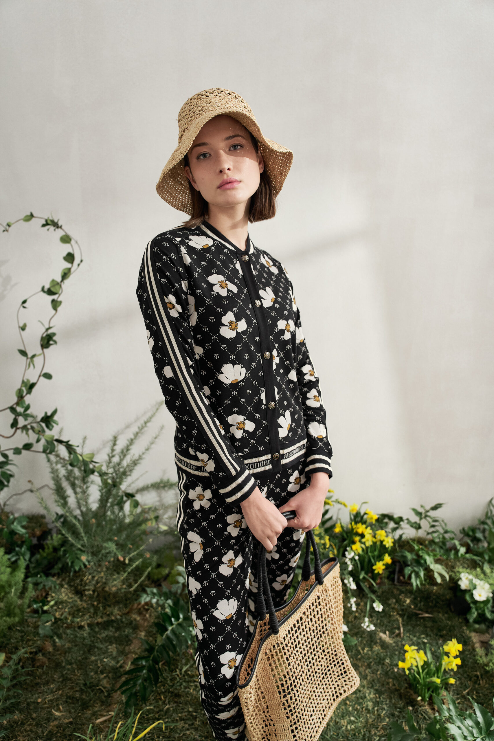 Bomber ζακέτα daisy monogram (1)