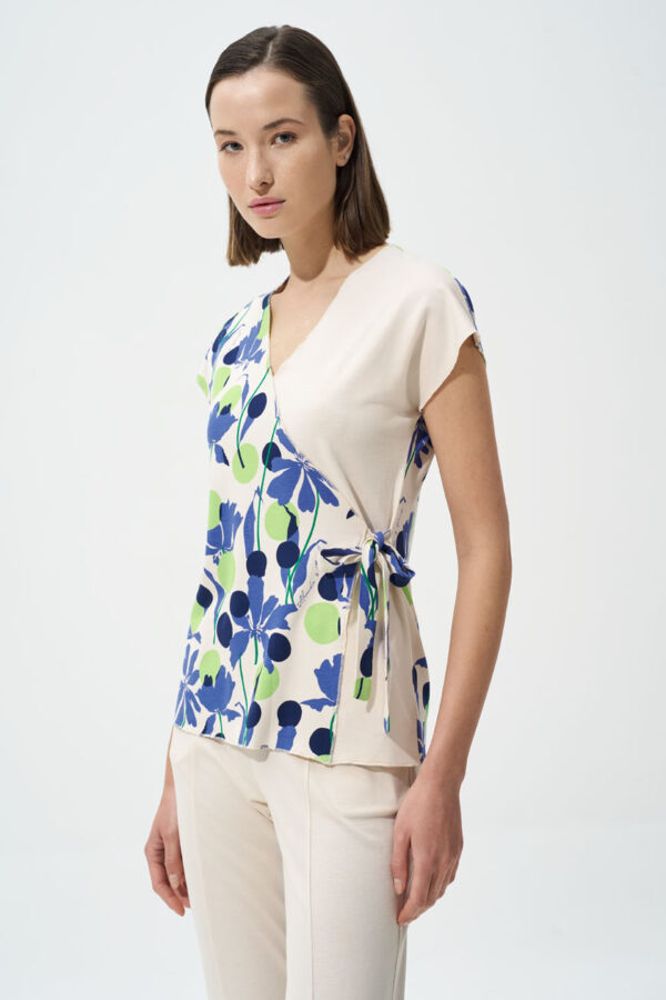 Floral Ve blouse with side bow