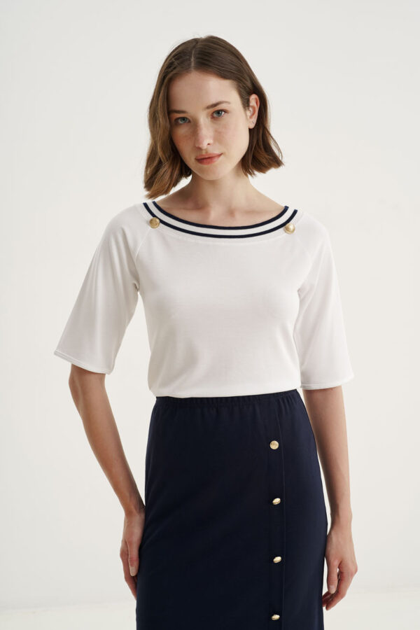 Blouse boat neck