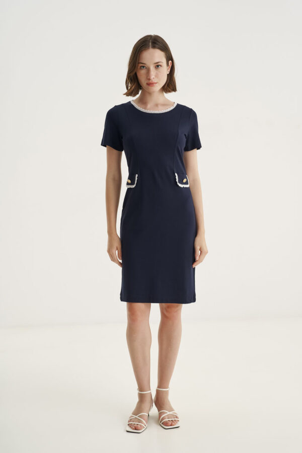 Dress with lace