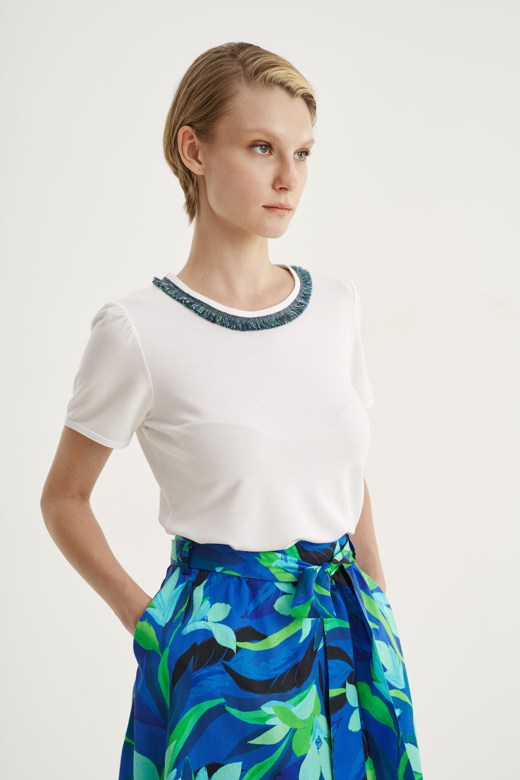 12645 Μπλούζα με ρέλι αντίθεση (1)